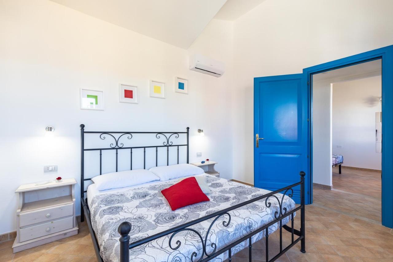 H14 Porto Frailis Hotel Arbatax Bagian luar foto