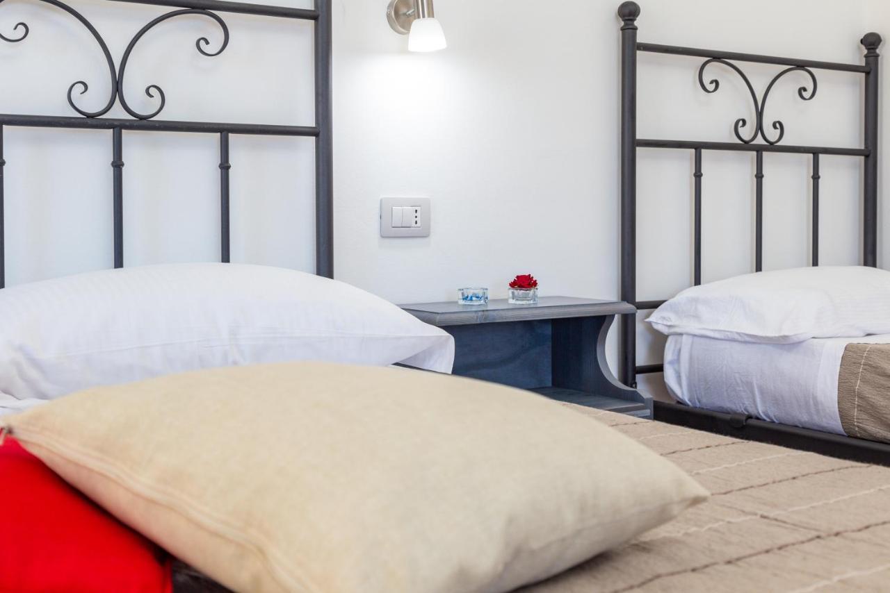 H14 Porto Frailis Hotel Arbatax Bagian luar foto