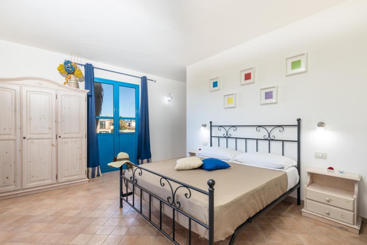 H14 Porto Frailis Hotel Arbatax Bagian luar foto